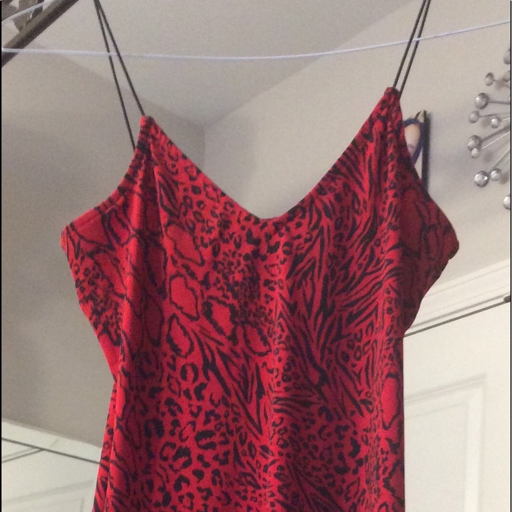 DRESS